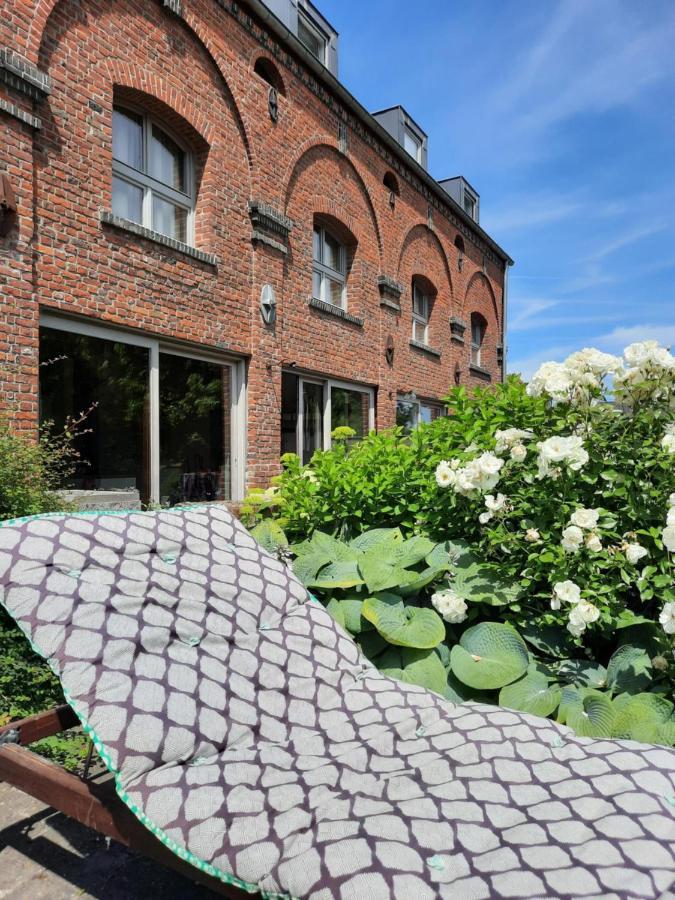 La Poterie - Chambres D'Hotes / Bed & Breakfast Ath Exterior photo